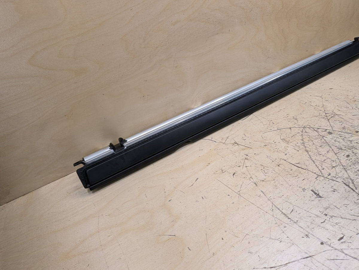 2010-2017 BMW 535i GT xDrive F07 Rear Right Passenger Door Window Glass Roller Sunshade Blind 9156528 OEM