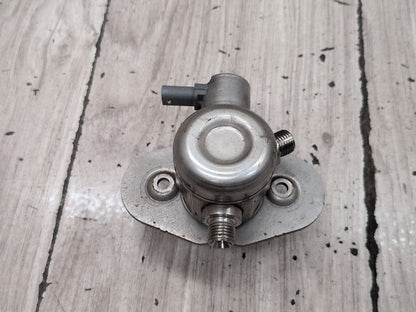 OEM BMW F06 F10 F13 F15 F16 F85 X5 Engine N63 S63 HPFP High Pressure Fuel Pump