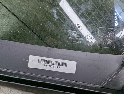 18-24 OEM BMW G01 F97 X3 Rear Right Passenger Door Quarter Fixed Window Glass