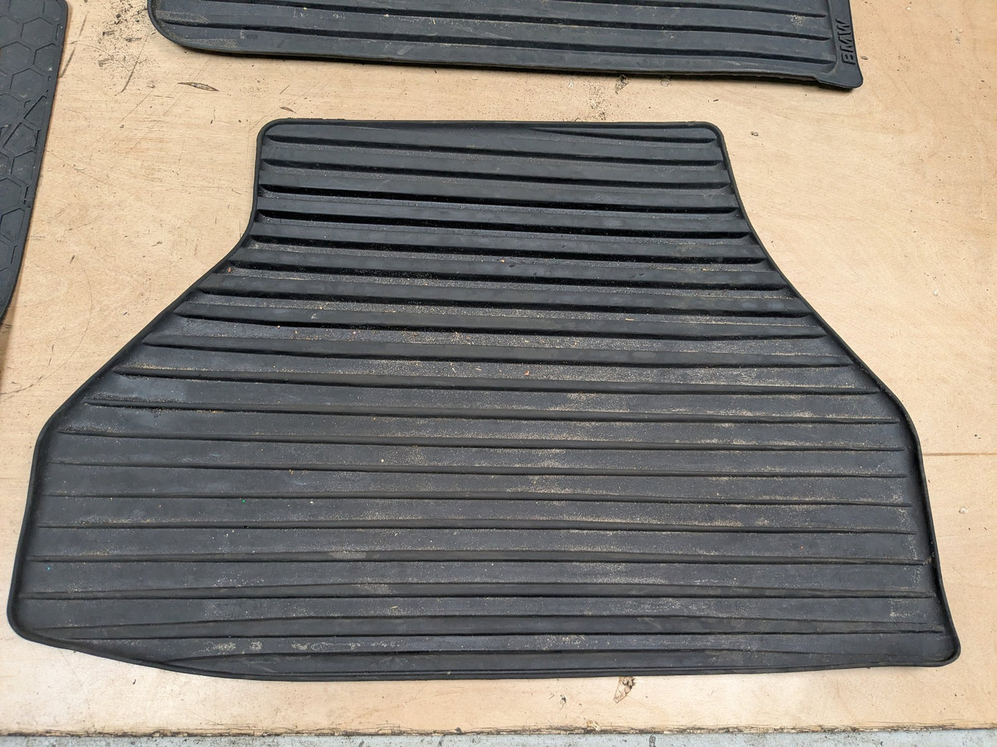2015 - 2019 BMW X6 F86 Front Rear Left Right All Weather Mat Carpet Floor Mats SET 2231953 S63B44T2