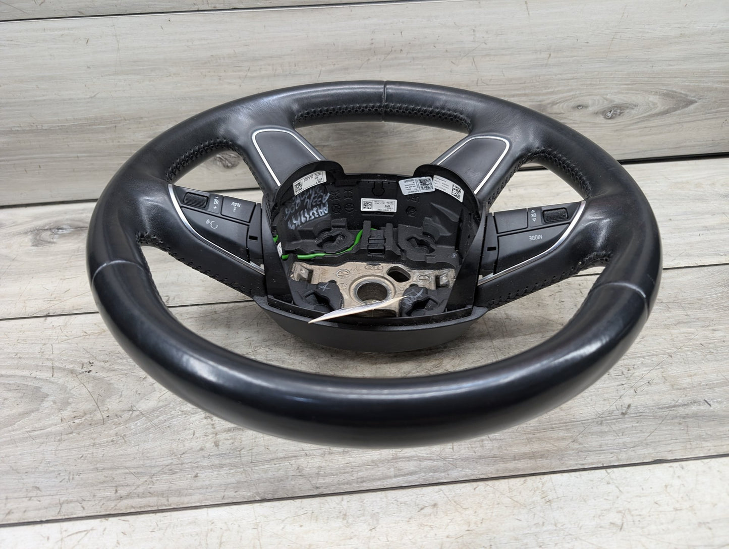 2009 - 2017 Audi Q5 8R Steering Wheel Assembly 62479180A EA888