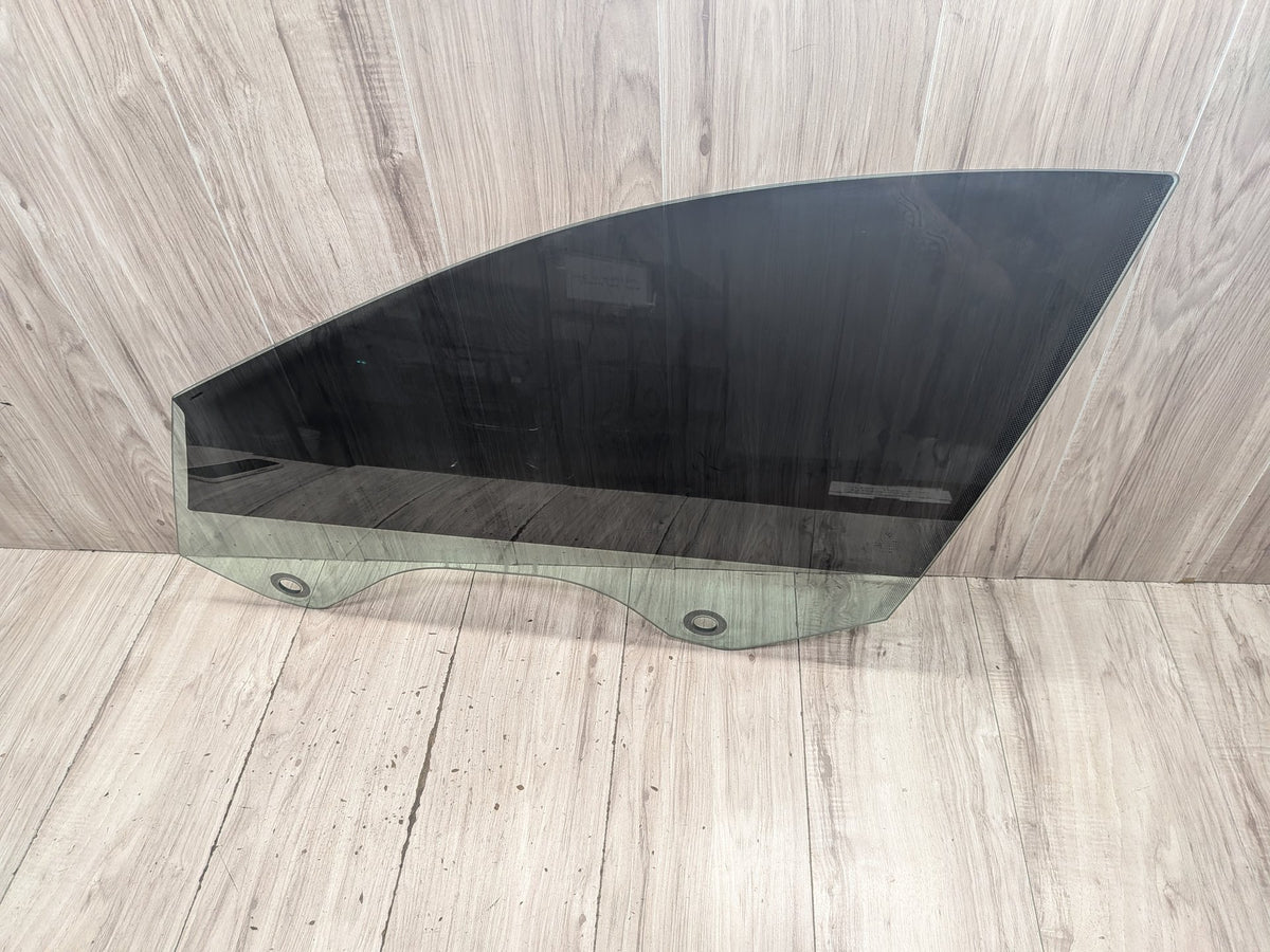 2015-2018 BMW X5 F85 Front Left Driver Door Window Glass 7470631 OEM