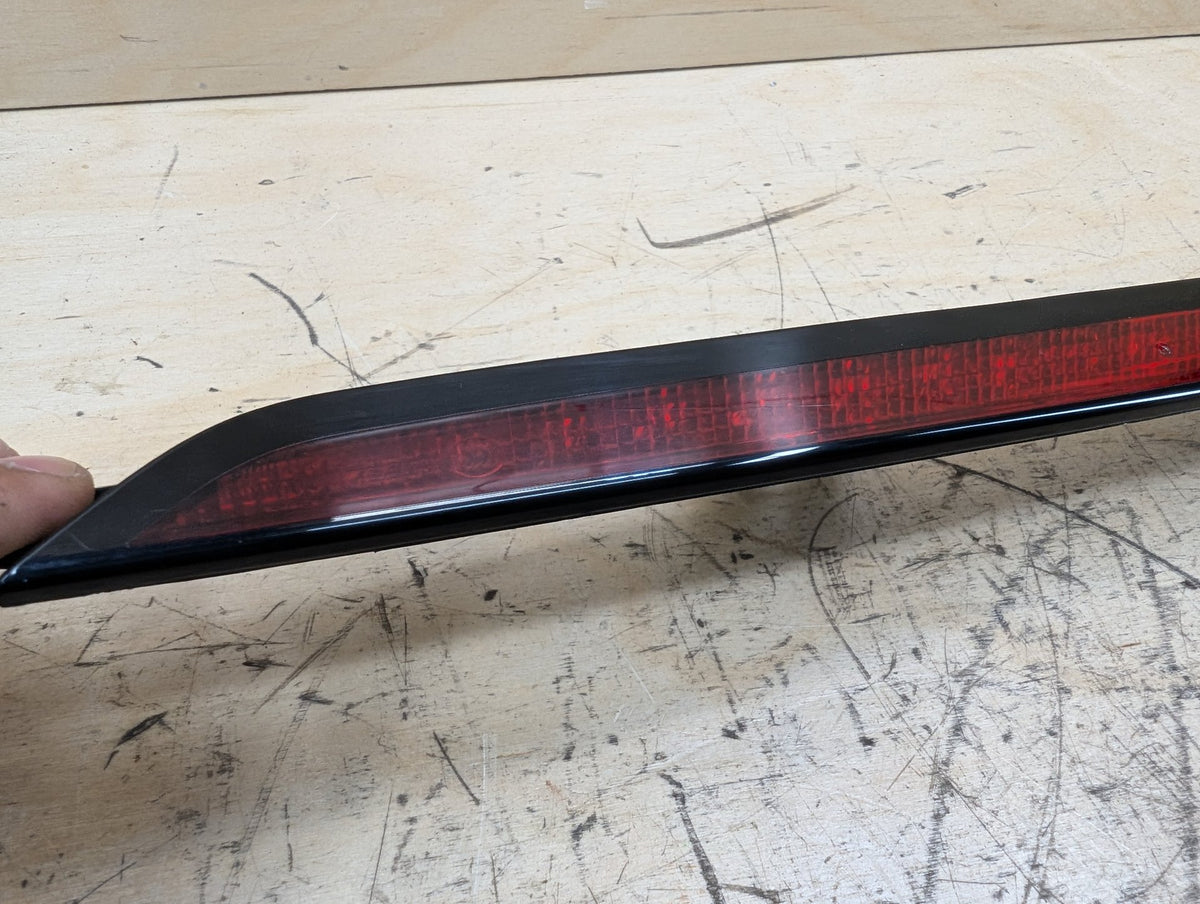 2019-2026 BMW X5 G05 Upper Liftgate Trunk Lid 3rd Brake Light 7491365 OEM