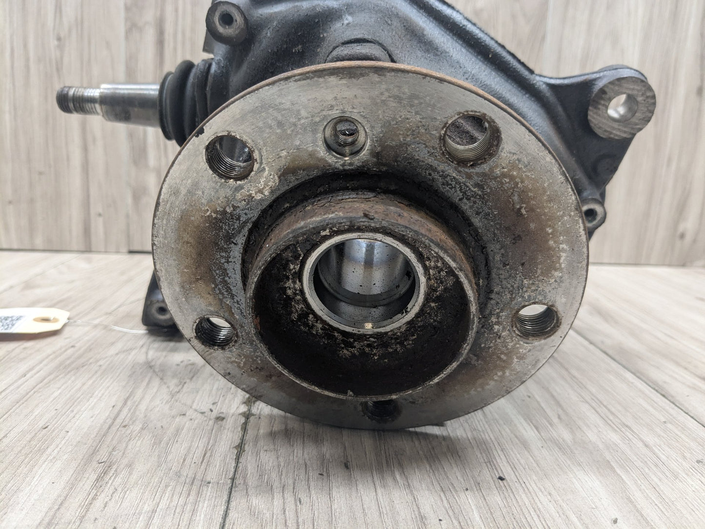 2011 - 2017 BMW X3 F25 Front Right Passenger Spindle Knuckle w/ Bearing 6855954 N20B20O0