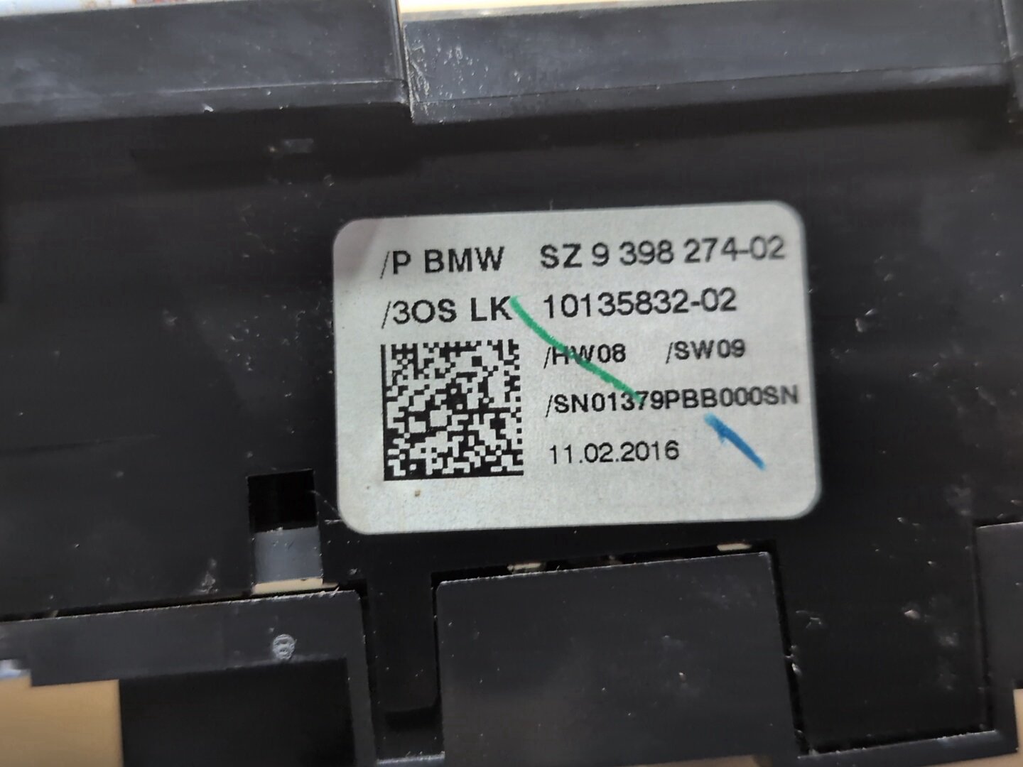 16-19 OEM BMW G11 G12 740 750 70 Center Console Operating Unit Traction Switch