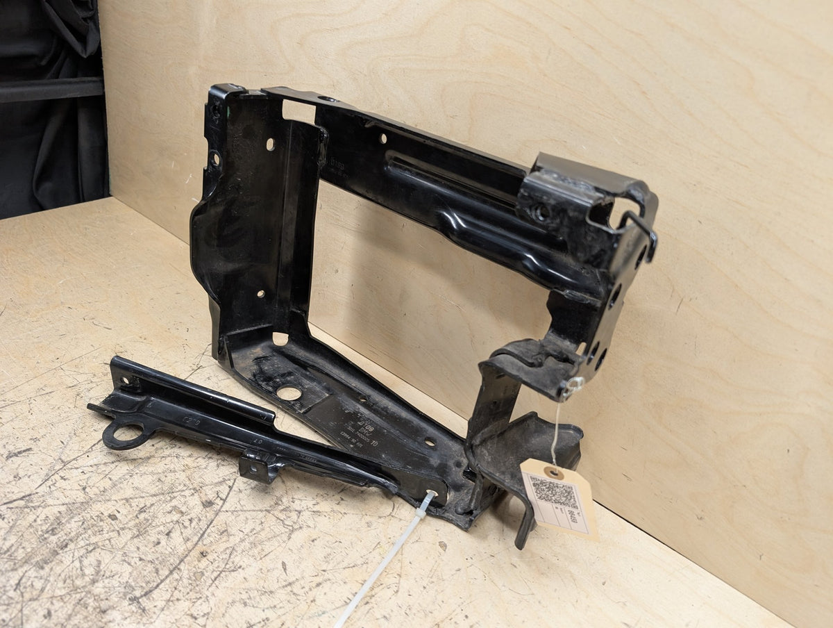 2019-2026 BMW 330i G20 Left Driver Reinforcement Radiator Bracket 7422225 OEM