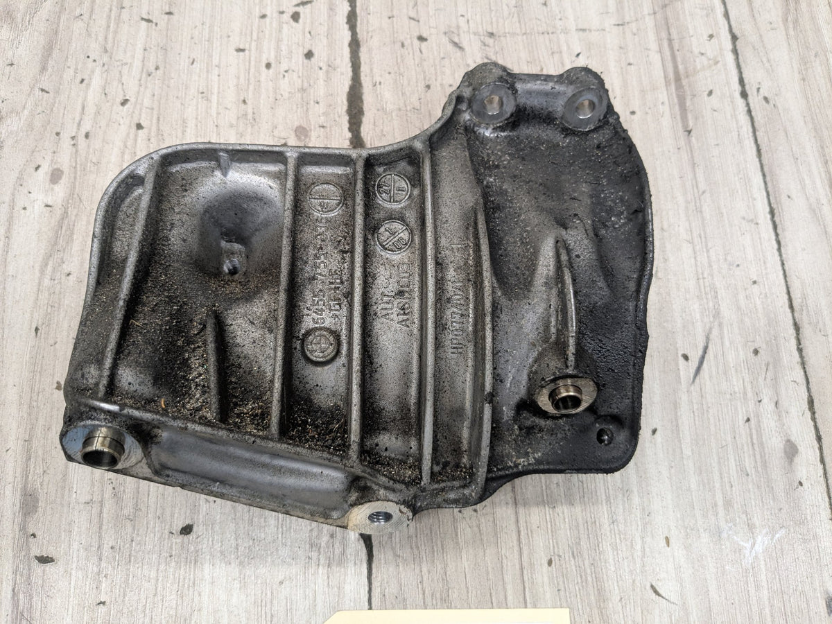 07-13 OEM BMW E88 E90 E92 E93 335 AC Climate Compressor Support Mount Bracket