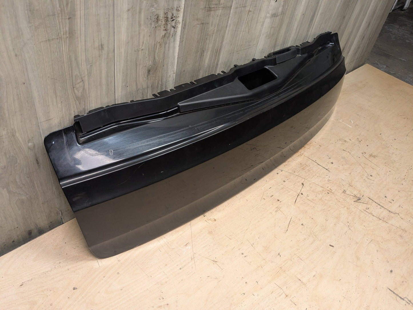 07-13 OEM BMW E70 X5 X5M Rear Lower Trunk Tailgate Door Panel Deck Lid