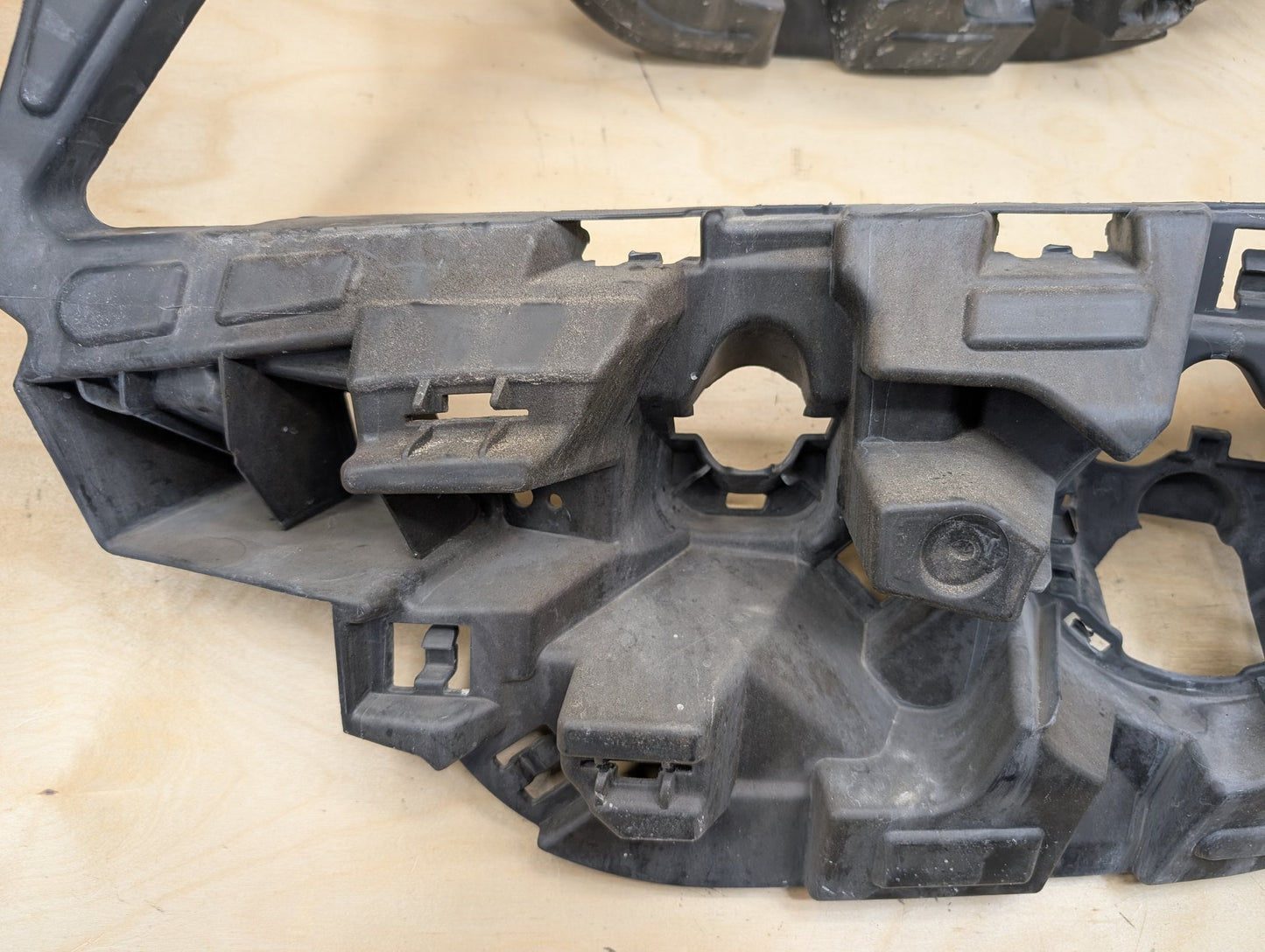 2011-2016 BMW X3 F25- PN: 7212955