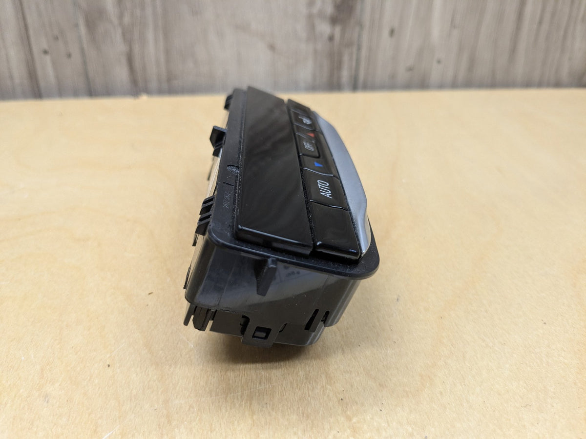 OEM BMW G20 G22 G23 G26 G80 G82 G83 Rear AC Air Climate Control Switch Module