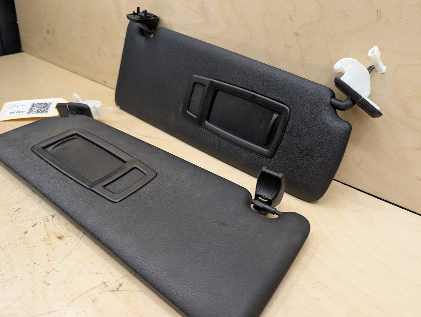 2012-2018 BMW 328i F30 Front Left Right Sun Visor SET 7313611