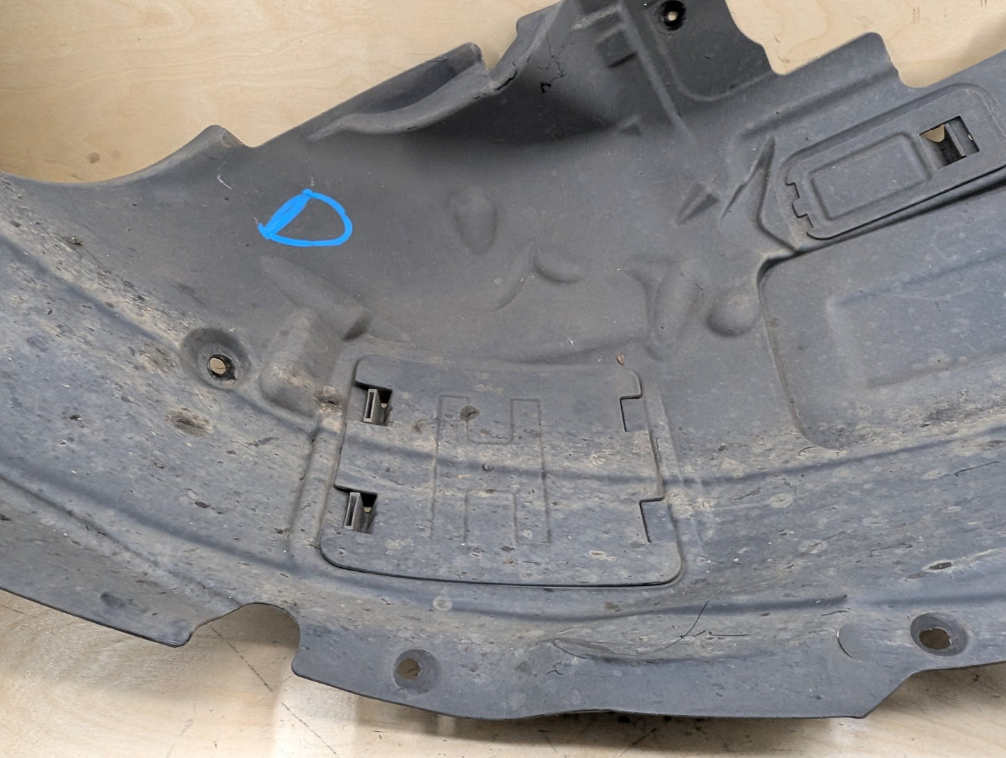 OEM BMW F30 328 330 335 340 Front Left Driver Fender Liner Wheel Splash Shield