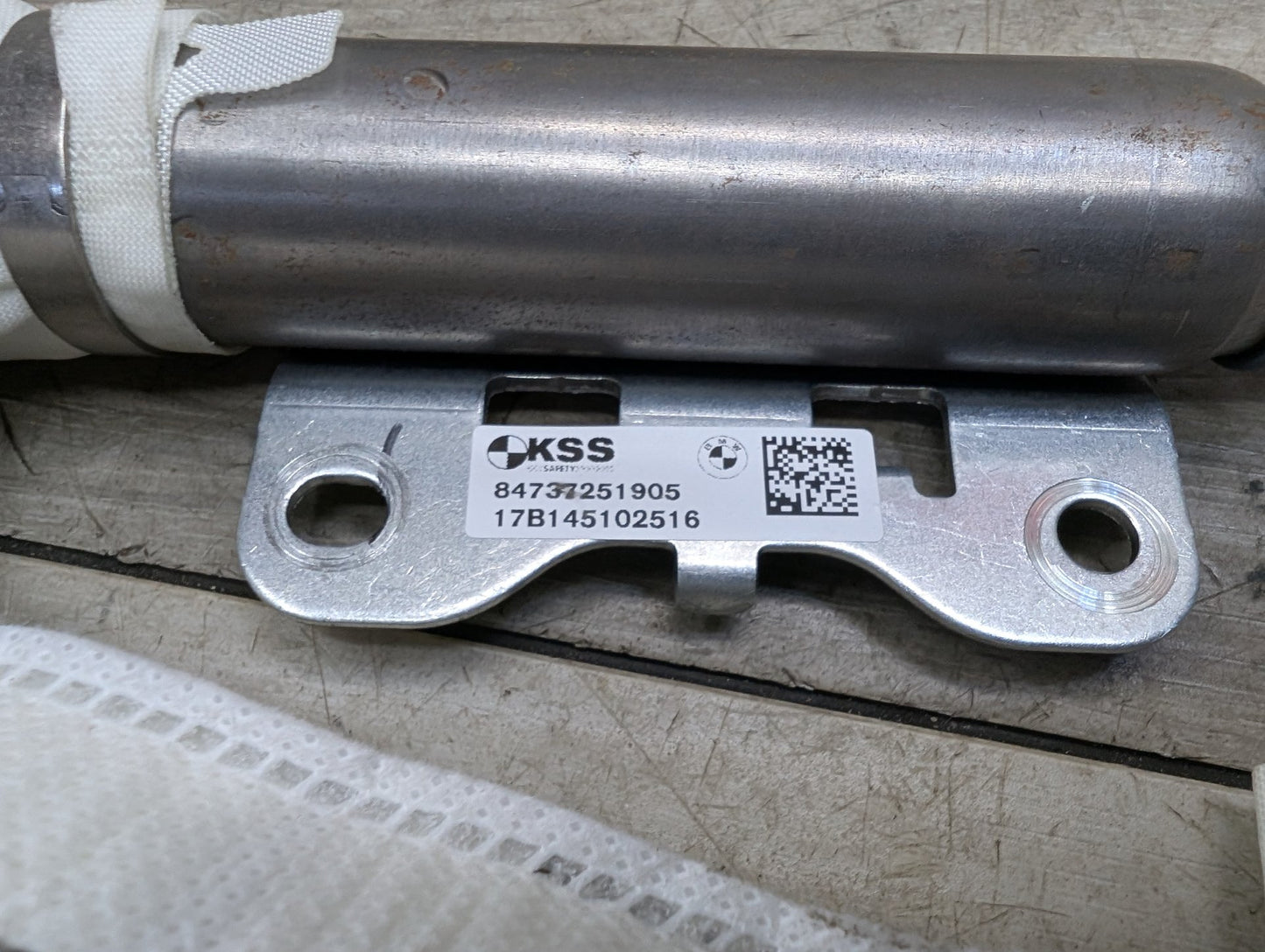 OEM BMW F90 M5 G30 530 540 M550 Left Driver Top Roof Head Air Bag Airbag Curtain