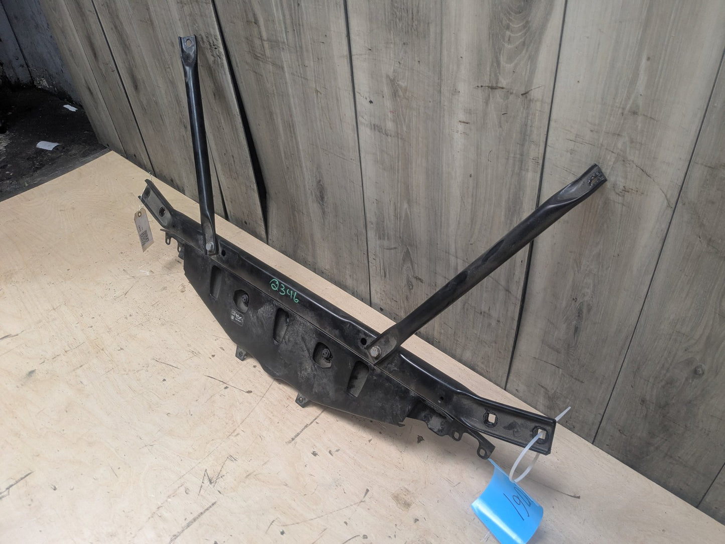OEM BMW F06 F10 F12 F13 M5 Front Upper Engine Bay Radiator Support Mount Tie Bar