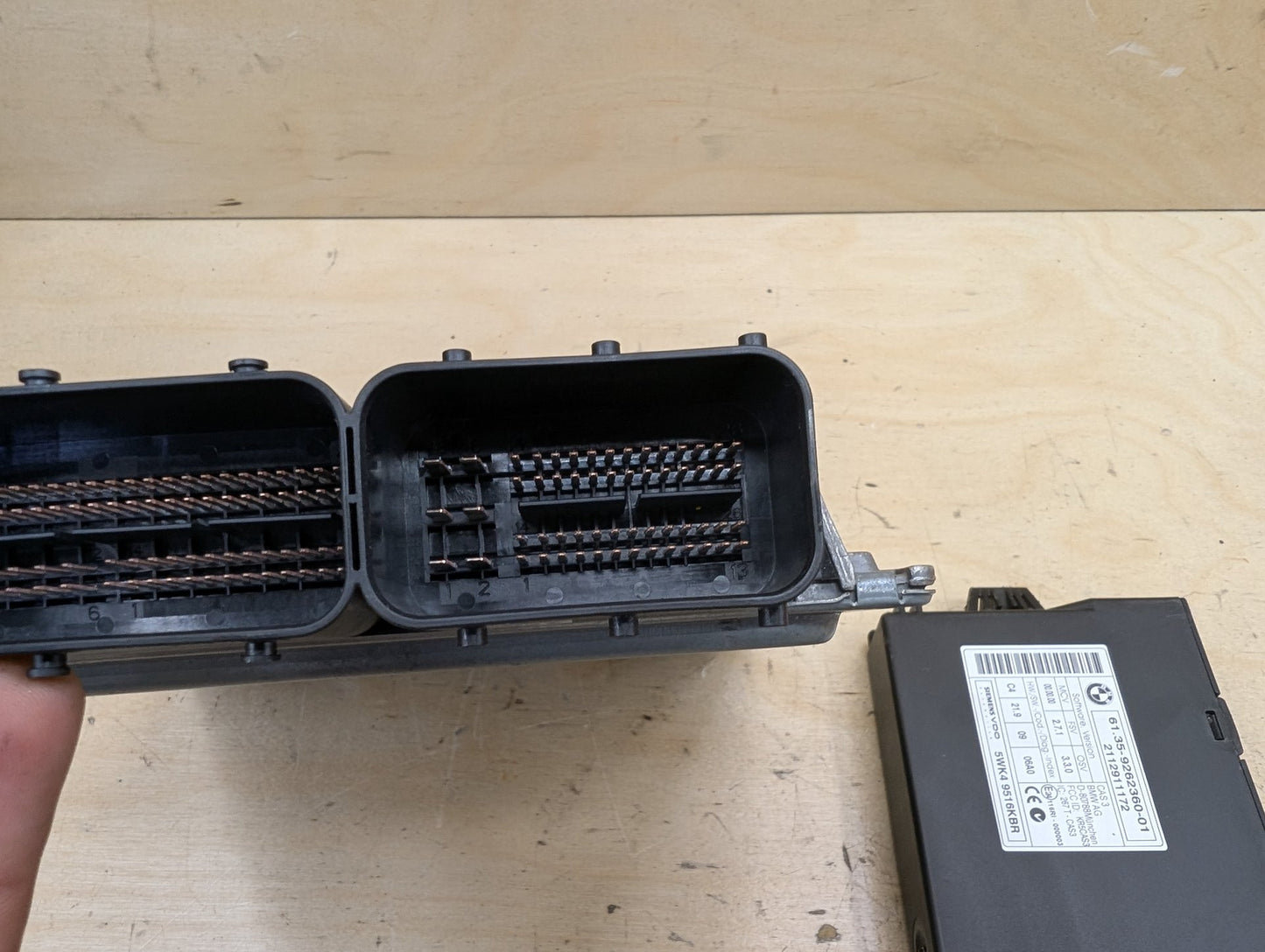 OEM BMW E82 E90 E92 E93 DME ECU CAS3 Engine N52 Control Computer Key MSV80 SET