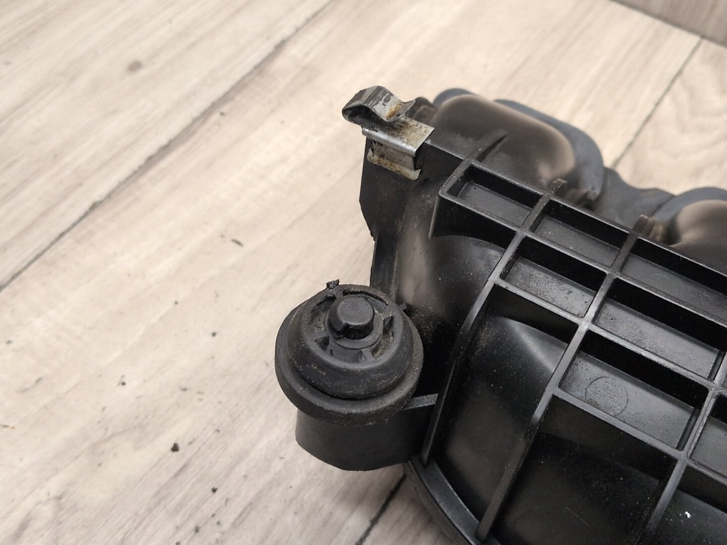 OEM BMW E90 E92 F10 F15 F22 F30 F80 F82 M3 X5 335 Engine N55 S55 Intake Manifold