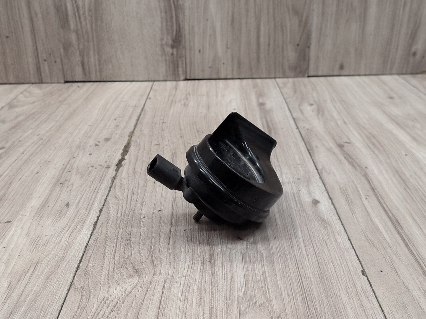 2015-2018 Audi Q3 8U Alarm Horn