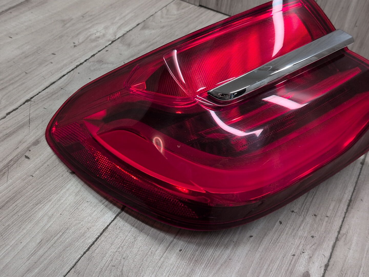 16-19 OEM BMW G11 G12 740 750 M760 B7 Rear Left Driver Outer LED Tail Light
