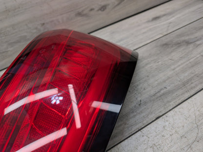 2009 - 2017 Audi Q5 8R Rear Right Passenger Outer Tail Light 8R0945094D EA888