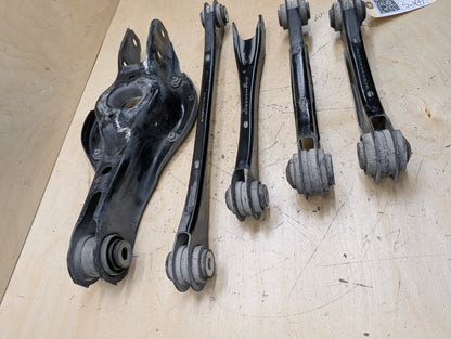2012-2018 BMW 320i F30 Rear Right Passenger Control Arms SET 6792540