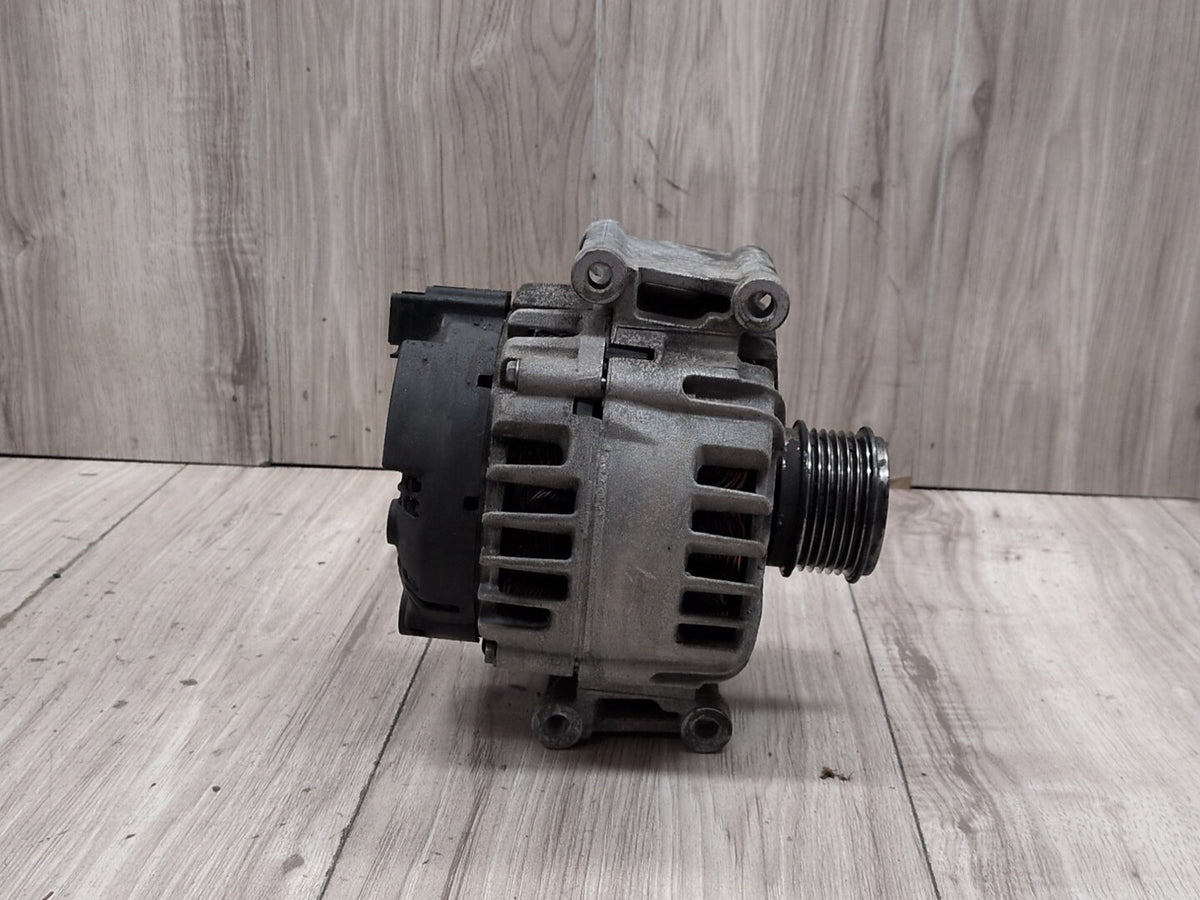 15-18 OEM Audi 8U Q3 CCTA Engine Motor Generator Alternator 06J903023R