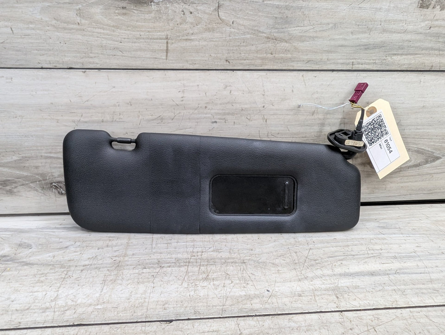 2007-2013 BMW 328i E93 Front Right Passenger Sun Visor 7139450