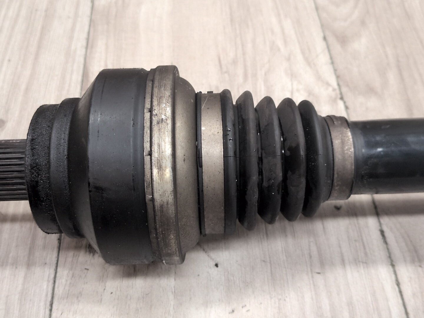 2014 - 2018 BMW X5 F85 Rear Left or Right Half Shaft Output CV Axle 8499690 S63B44T2