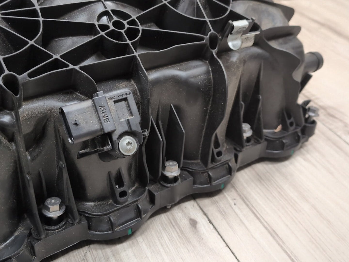 OEM BMW G01 G05 G12 G20 G42 G30 M340 M440 X3 Engine B58 Intake Manifold 8647977
