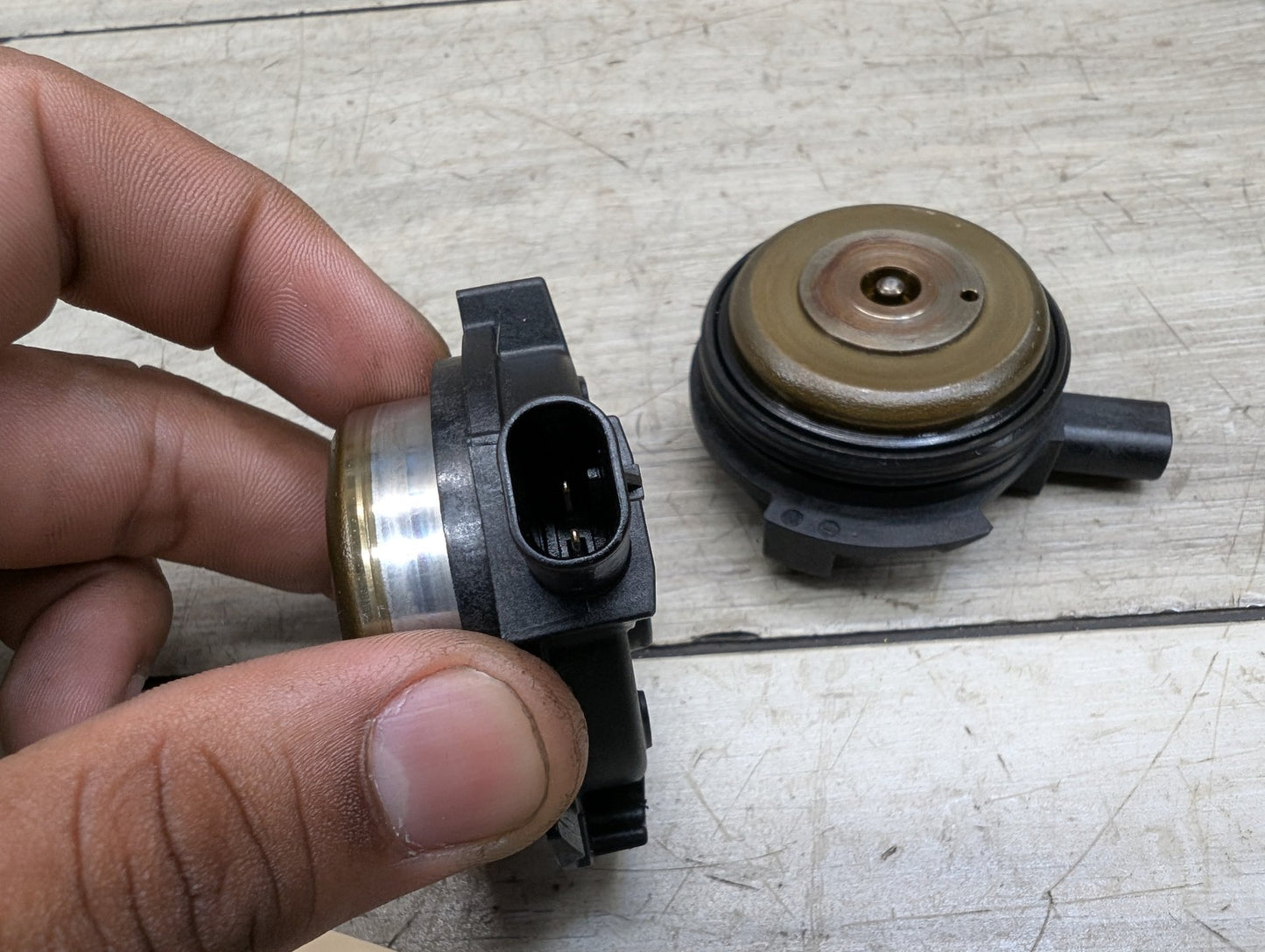 2018 BMW 340 F34- VVT Timing Vanos Solenoid SET 7614288