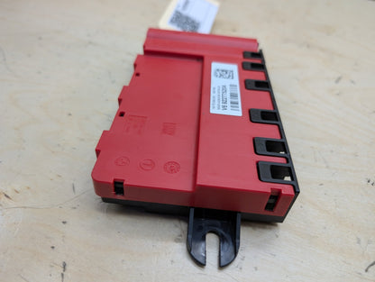 OEM BMW F22 F30 F32 F36 F80 F82 Positive Battery Distributor B+ Power Fuse Box