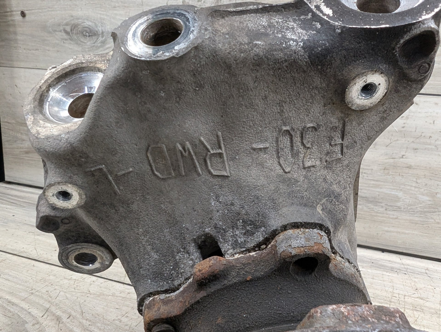 2012-2018 BMW 340i F30 Front Left Driver Spindle Knuckle w/ Bearing 6792287
