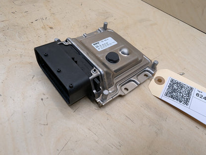 14-17 OEM BMW F10 F15 F25 F30 Diesel Emissions SCR Control Unit PN: 7394466