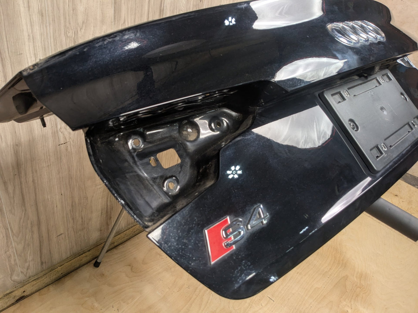 2017-2020 Audi A4 S4 RS4 B9 Trunk Lid Shell Panel Black A2