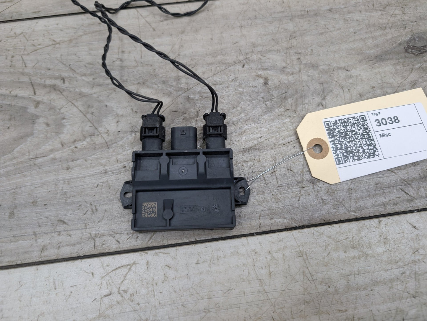 2018 - 2024 BMW X3 G01 Rear Smart Opener Sensor Module W/ Harness & Strap SET 7932682 B58B30O1