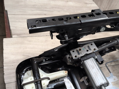 2019 - 2026 BMW X5 G05 Front Right Passenger Seat Lower Track Frame Assembly 7459218 N63B44M3