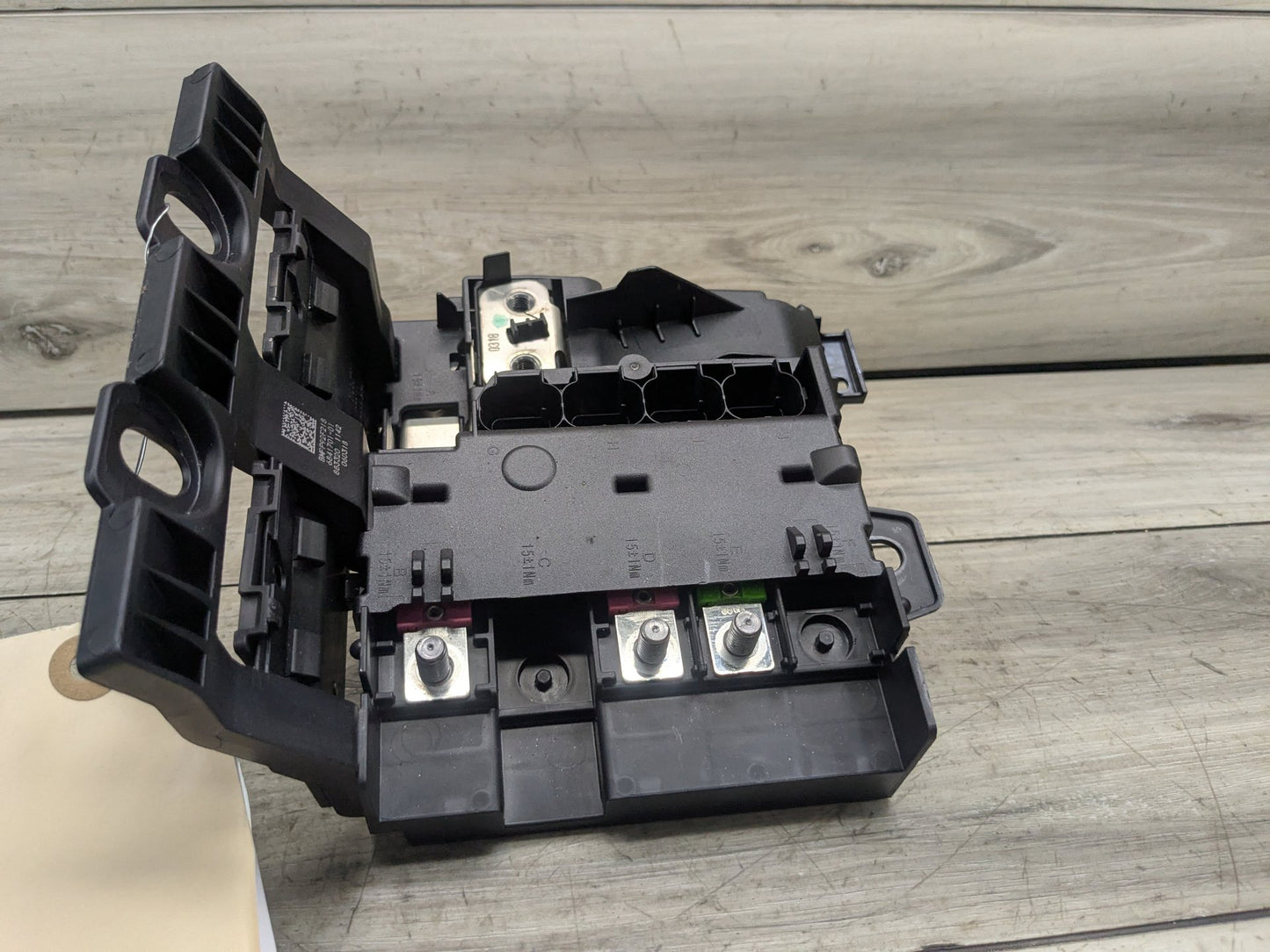 2018 - 2023 BMW X3 G01 Rear Battery B+ Terminal Junction Point Relay Fuse Box 6841701 B58B30M0