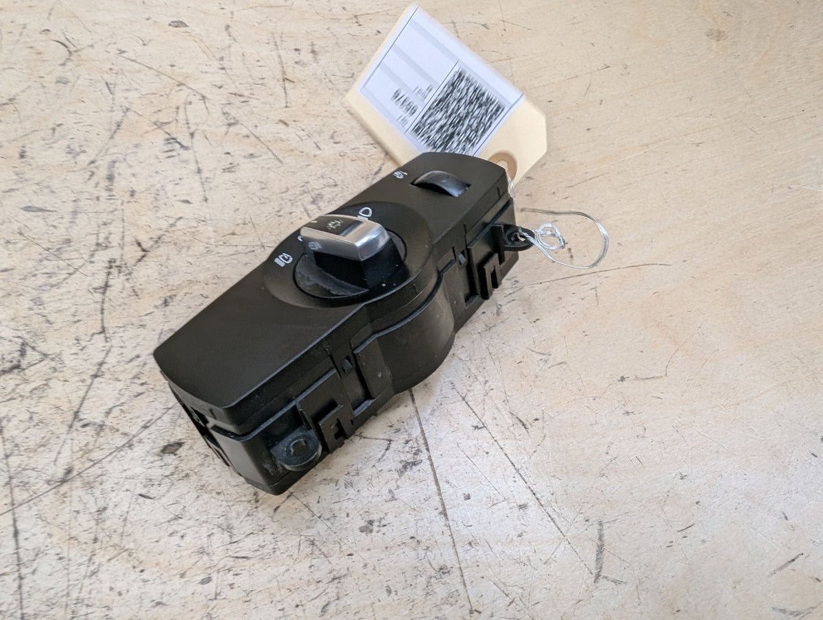 2010-2017 BMW 535i GT xDrive F07 Headlamp Switch 9346836 OEM