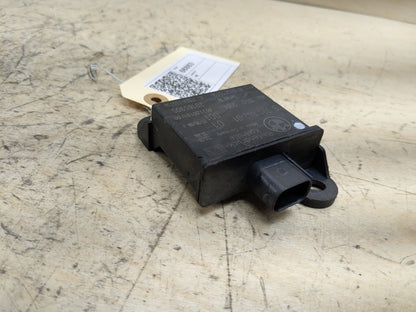 2007-2013 BMW 335i E92 TPMS Tire Pressure Monitoring System Module 6771042 OEM