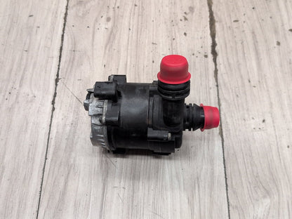 16-24 OEM BMW F90 G11 G12 G30 M5 Engine Electric Auxiliary Water Coolant Pump