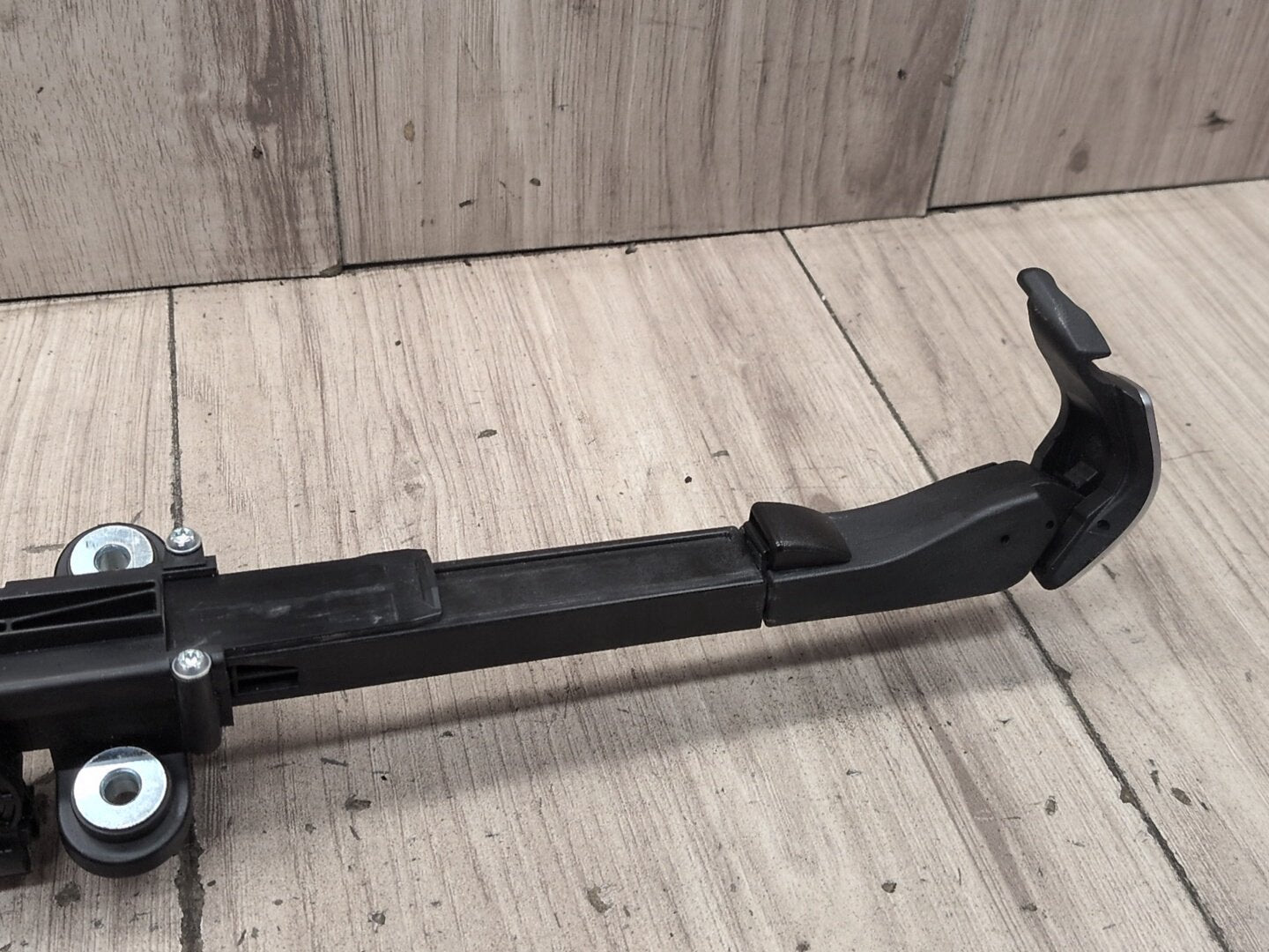 2014-2020 BMW 435i F32 Front Left Driver Seatbelt Seat Belt Retractor 9273584