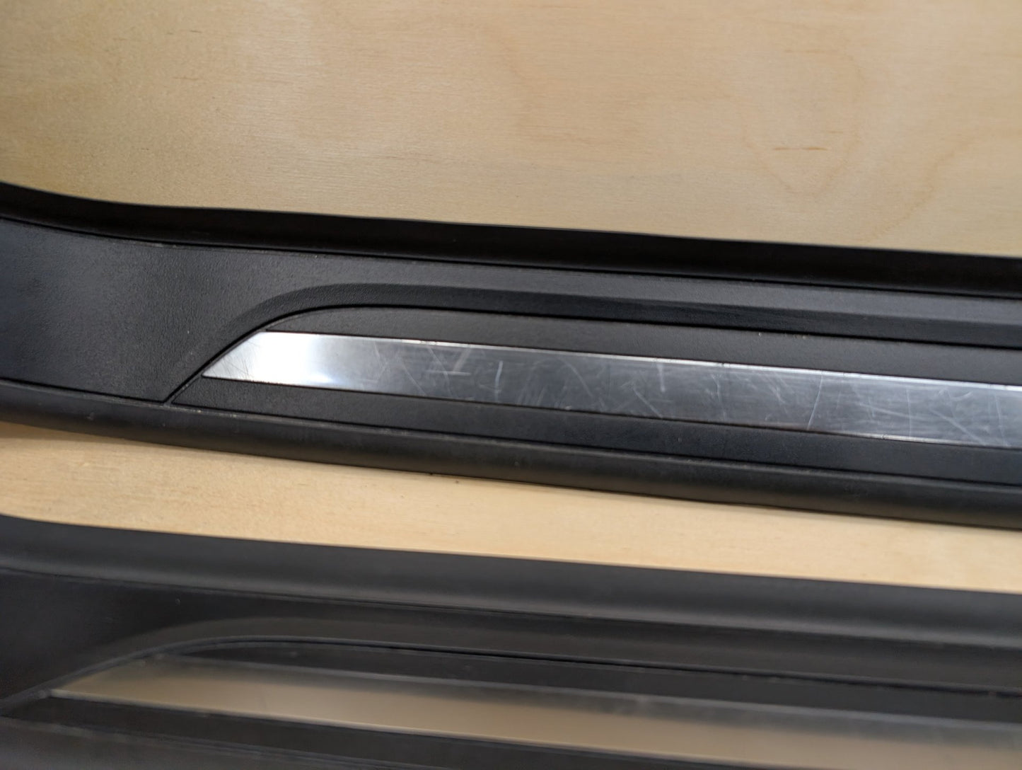 2007-2013 BMW 335i E93 Front Left Right Scuff Plate Door Sill SET 7178597