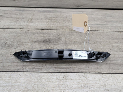 2019-2026 BMW X5 G05 Rear Right Passenger Scuff Plate Door Sill 7442161