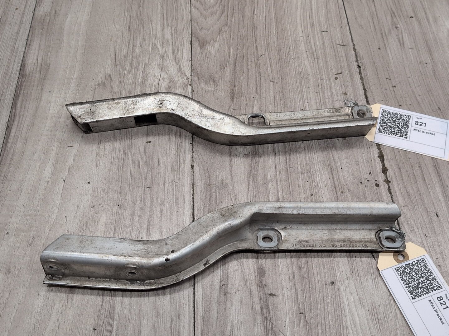 OEM BMW F01 F02 F07 F10 F11 F12 F13 Front Left Right Radiator Support Reinforcement Bracket