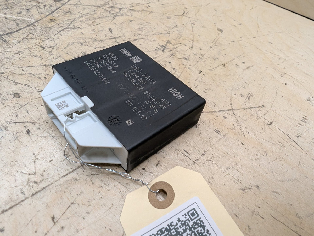 OEM BMW F90 G01 G12 G30 X3 530 540 M550 750 M5 Parking Assist PDC Control Module