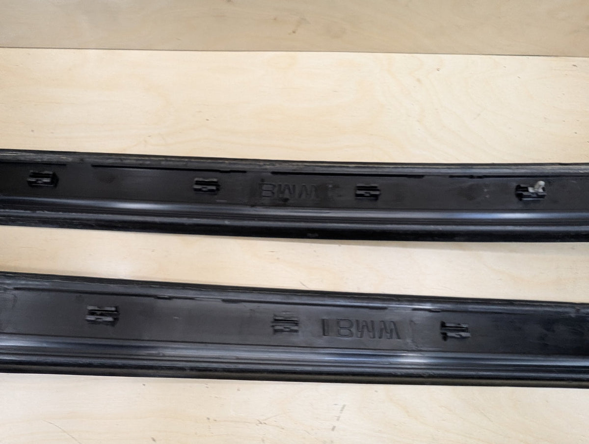 2007-2013 BMW 328i E93 Front Left Right Scuff Plate Door Sill SET 7178598 OEM