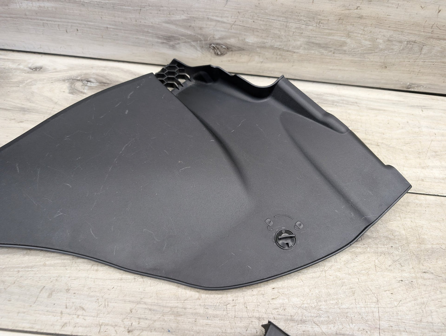 2016 BMW 750Li G12- Front Driver Under Hood Sealing Shield Panel SET PN: 7347399