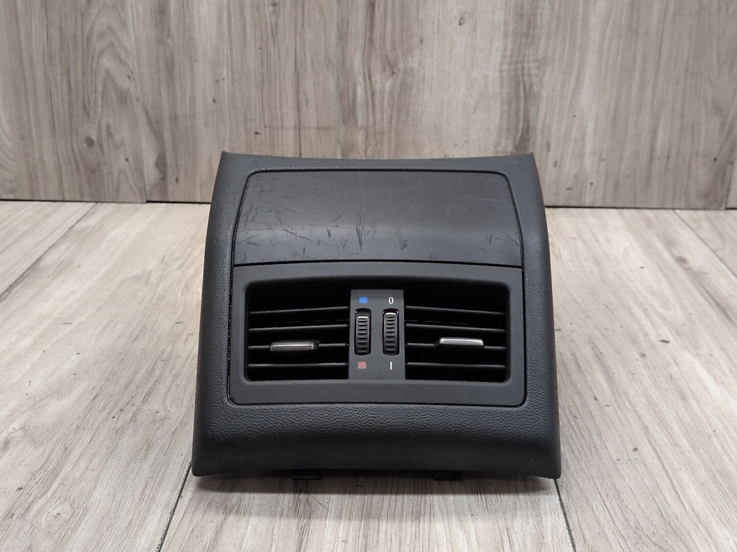 2011 BMW 328i E90 Rear Center Console Air Vent Grille 7210639