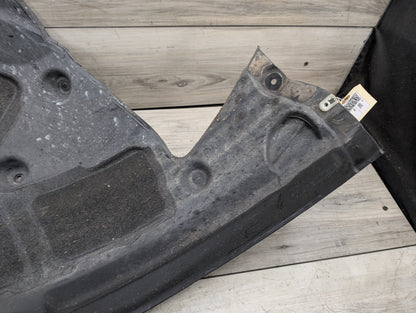 OEM BMW G30 530 540 M550 M SPORT Front Left Driver Fender Liner Splash Shield