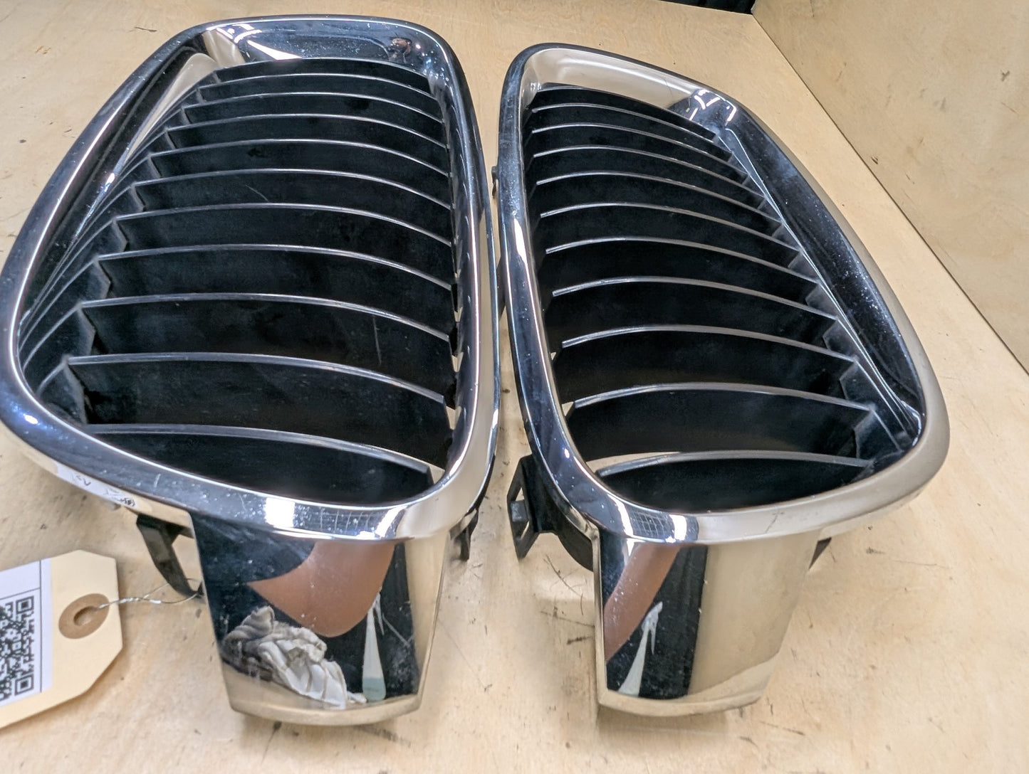 2012-2018 BMW 328i F30 SPORT Front Left Right Upper Bumper Cover Kidney Grilles SET 7260497