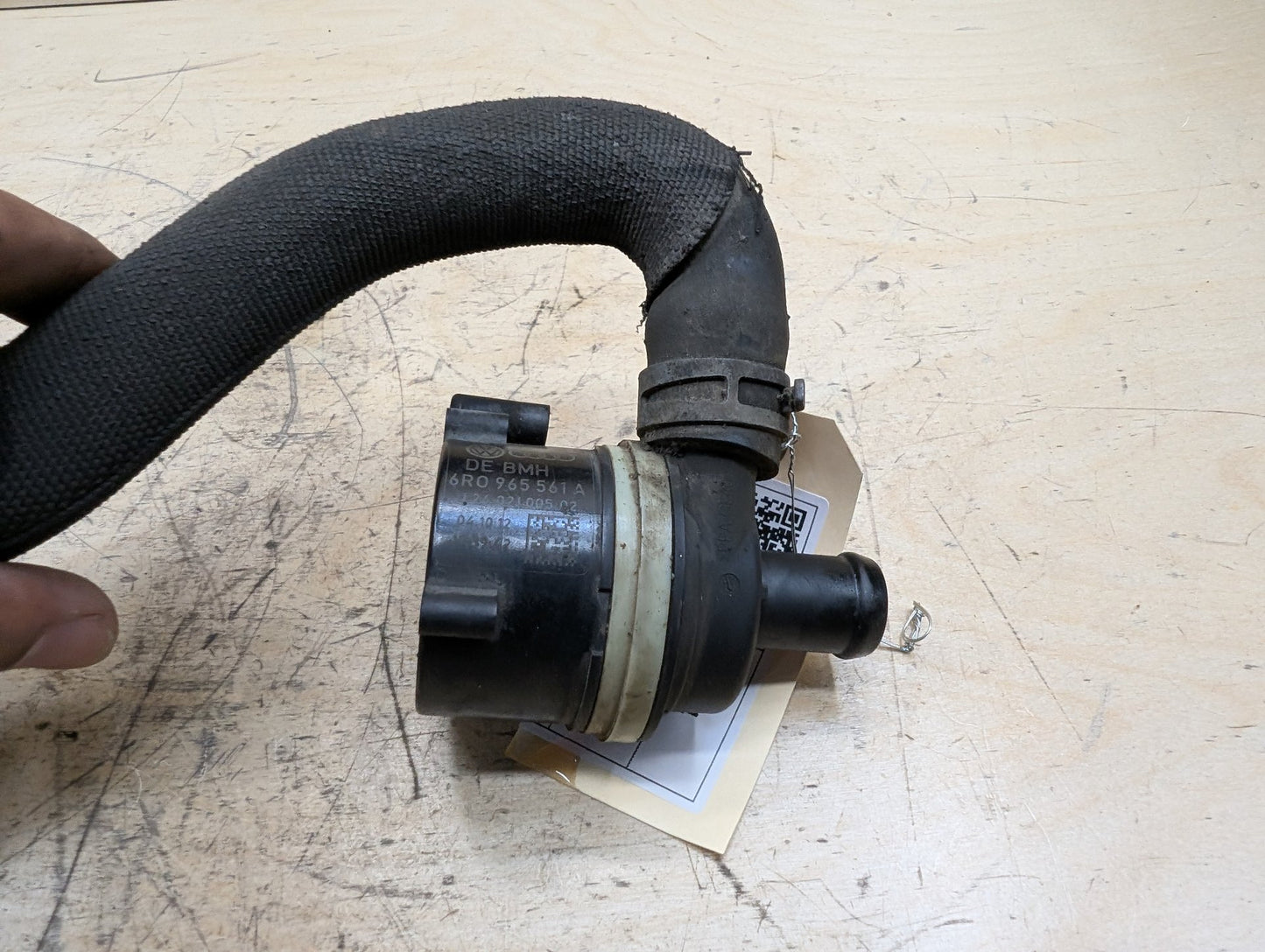 2011-2017 Audi 8T RS5 CFSA Engine Motor Cooling Auxiliary Water Pump 6R0965561A